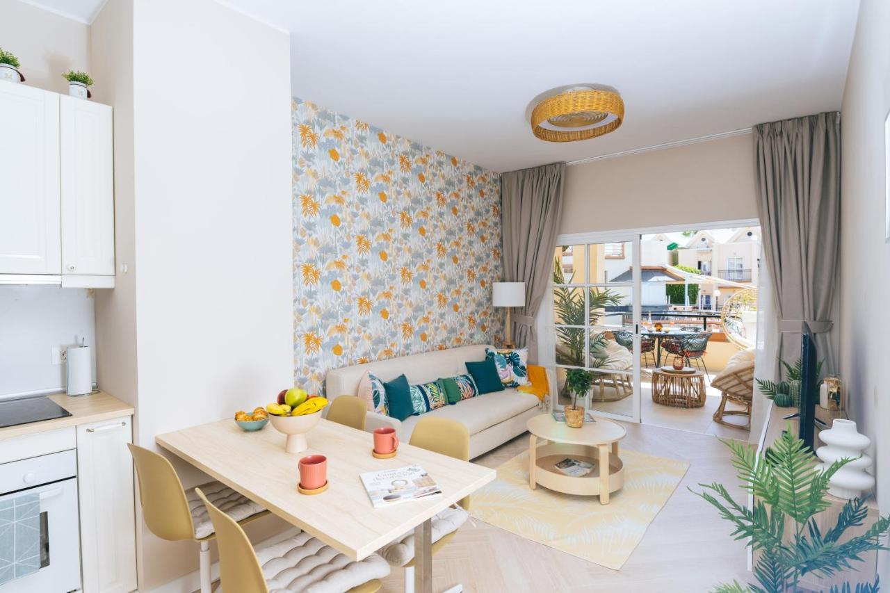 אדחה Amazing Renovated Pool View Apt, Aircon, 2 Min To Fanabe Beach מראה חיצוני תמונה